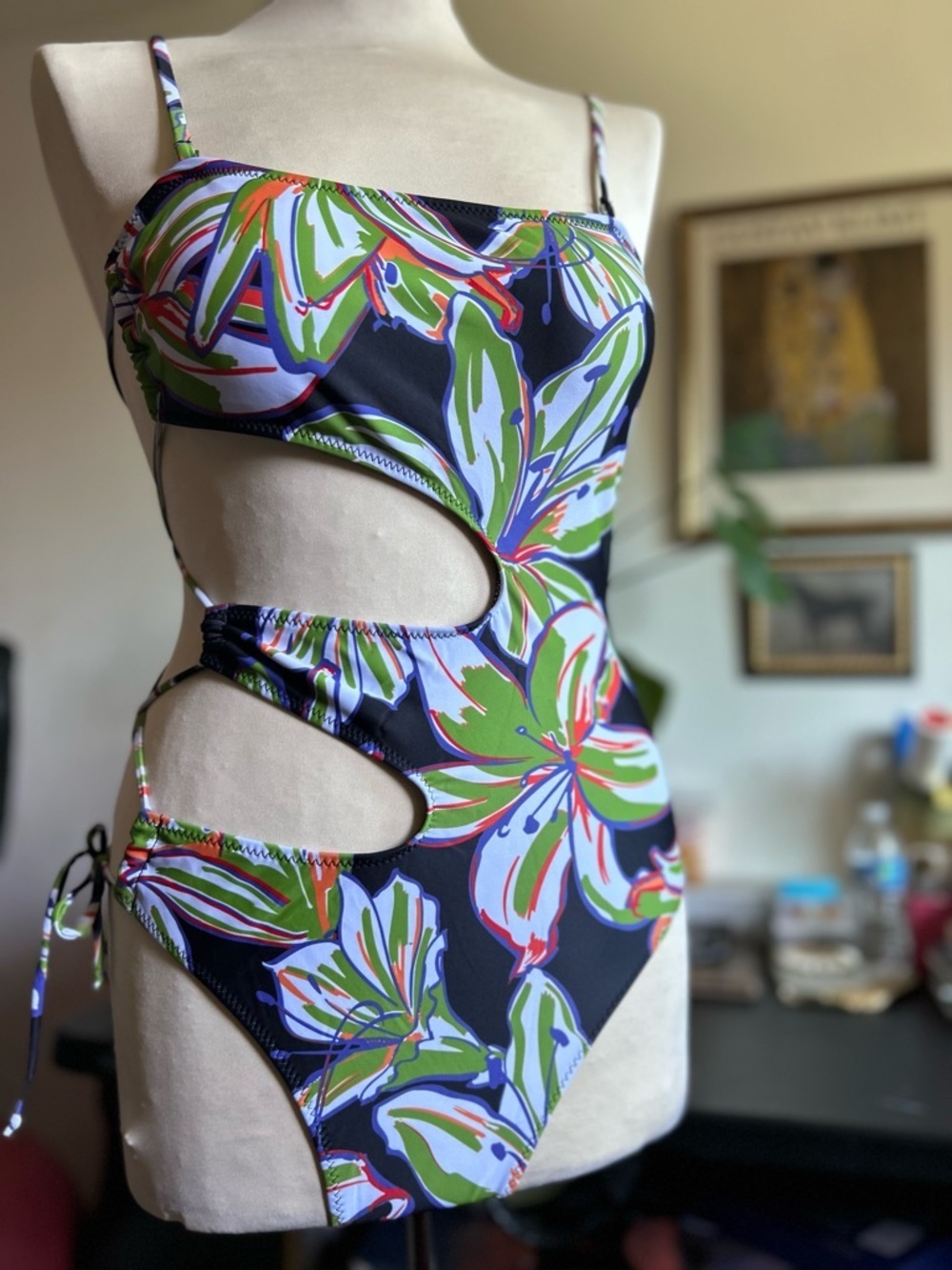 Yira colorful beach bikini size small